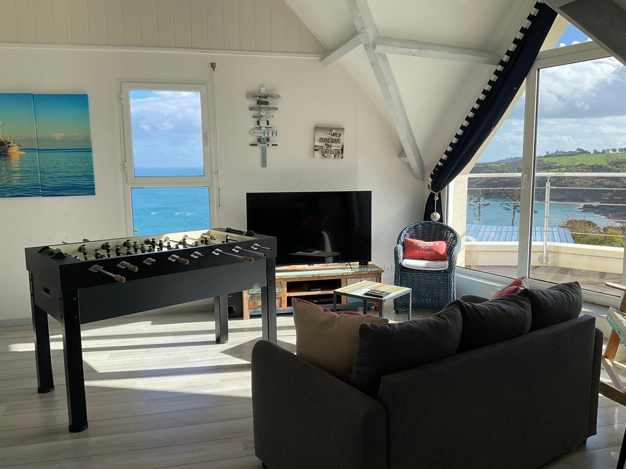 Salle séjour Baby Foot étage