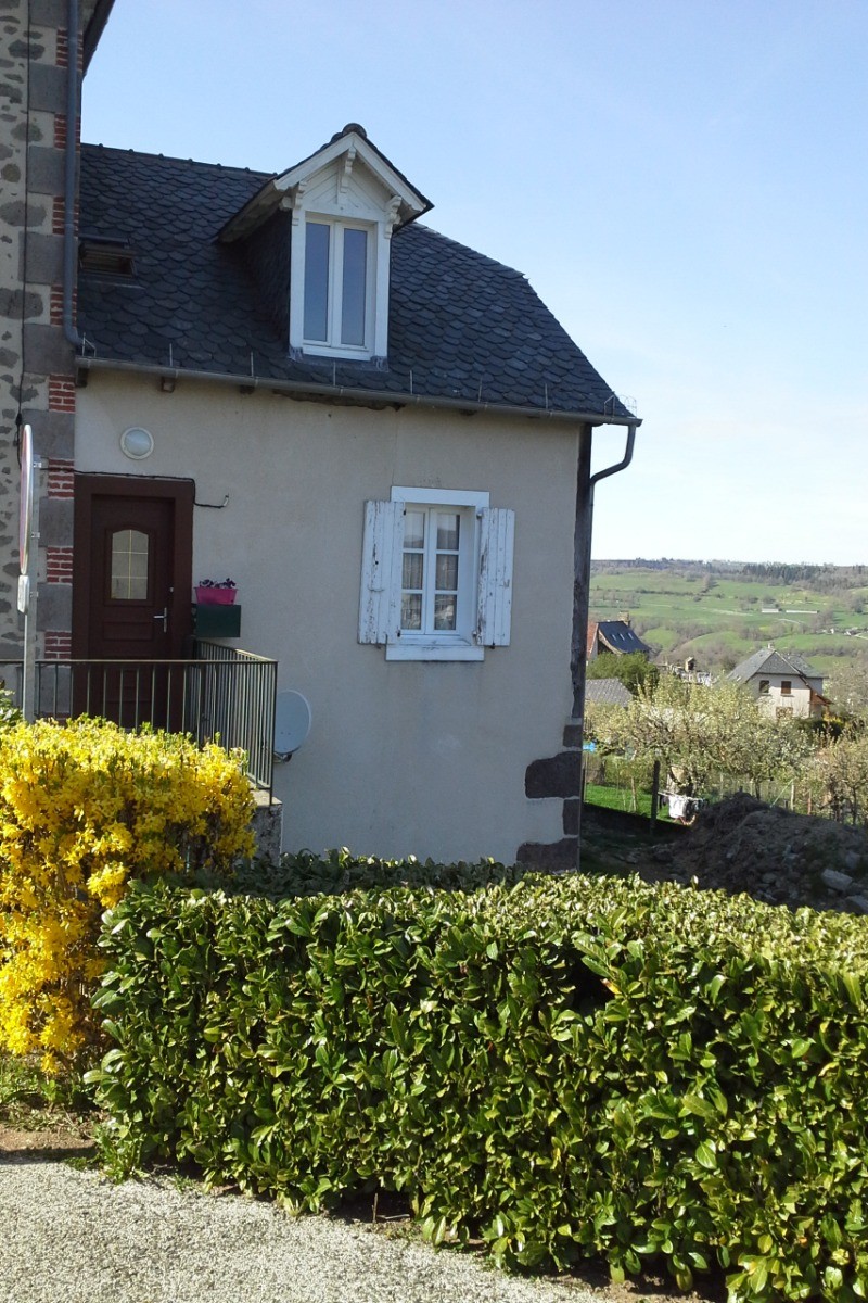 ENTREE DE LA LOCATION