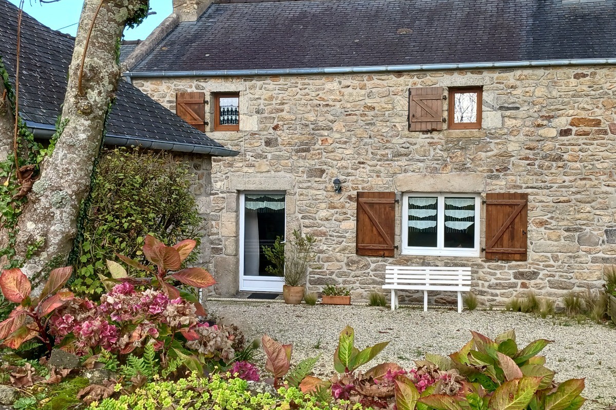Ancienne façade du gîte Korn an oaled/côté cour
