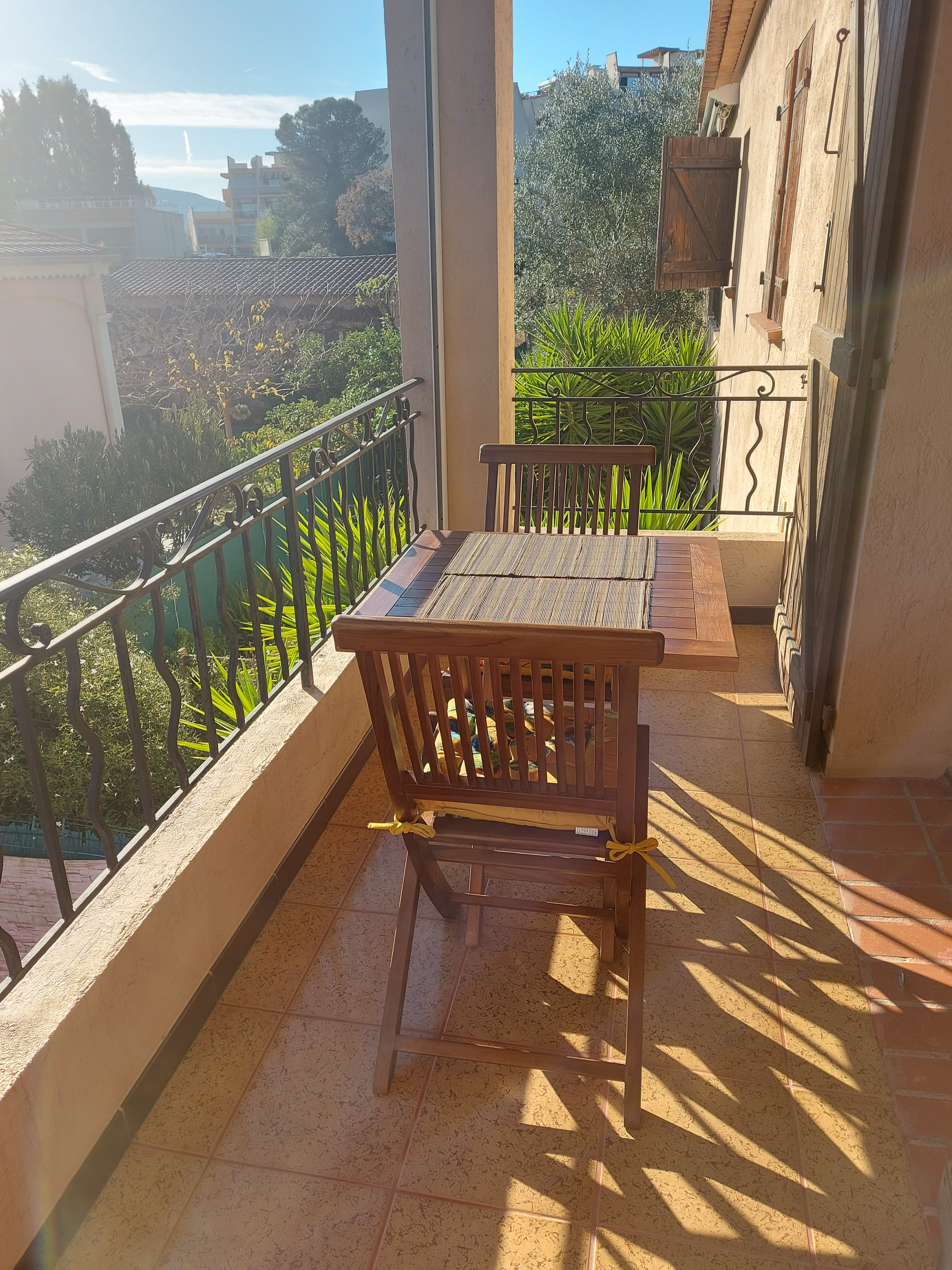 Terrace with access to kitchen and living room