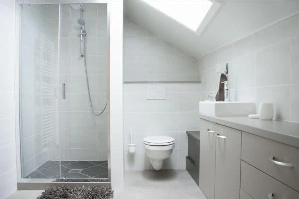 Salle de bains étage