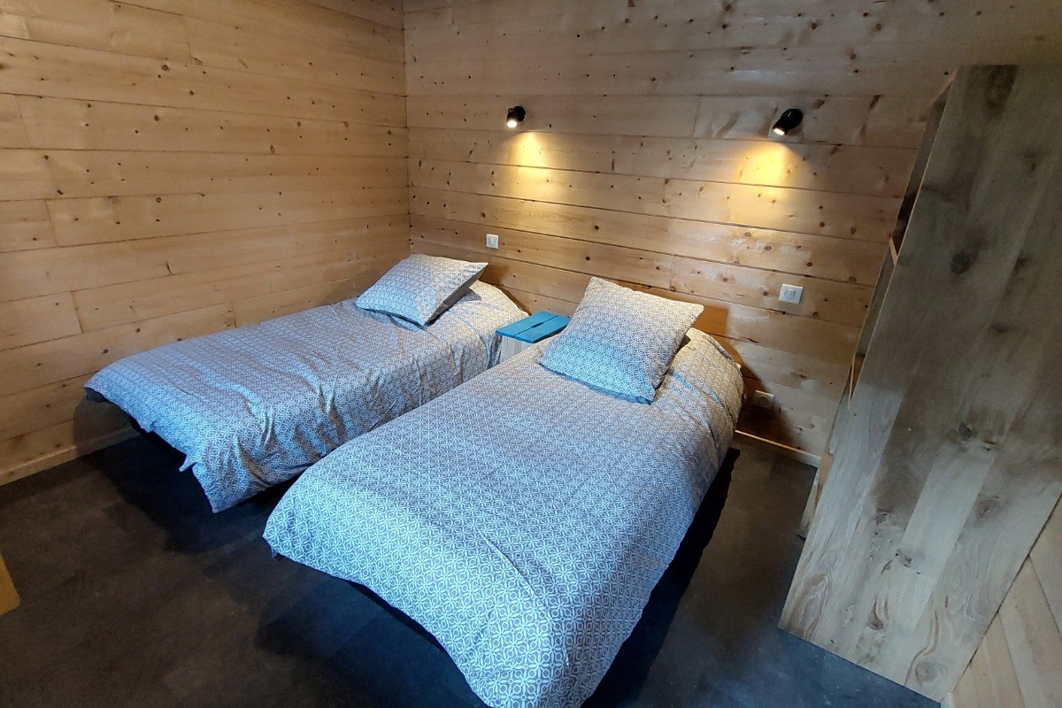 Chambre 2  RDC  2 lits 90*190