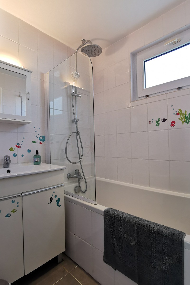 Salle de bain au RDC