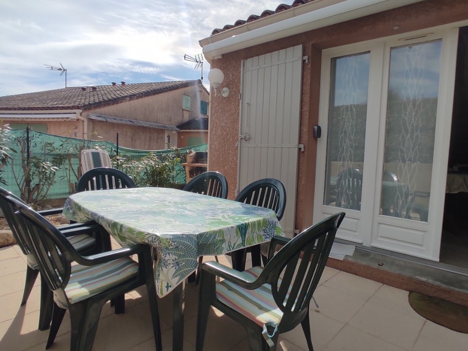 Terrasse Avec Store
