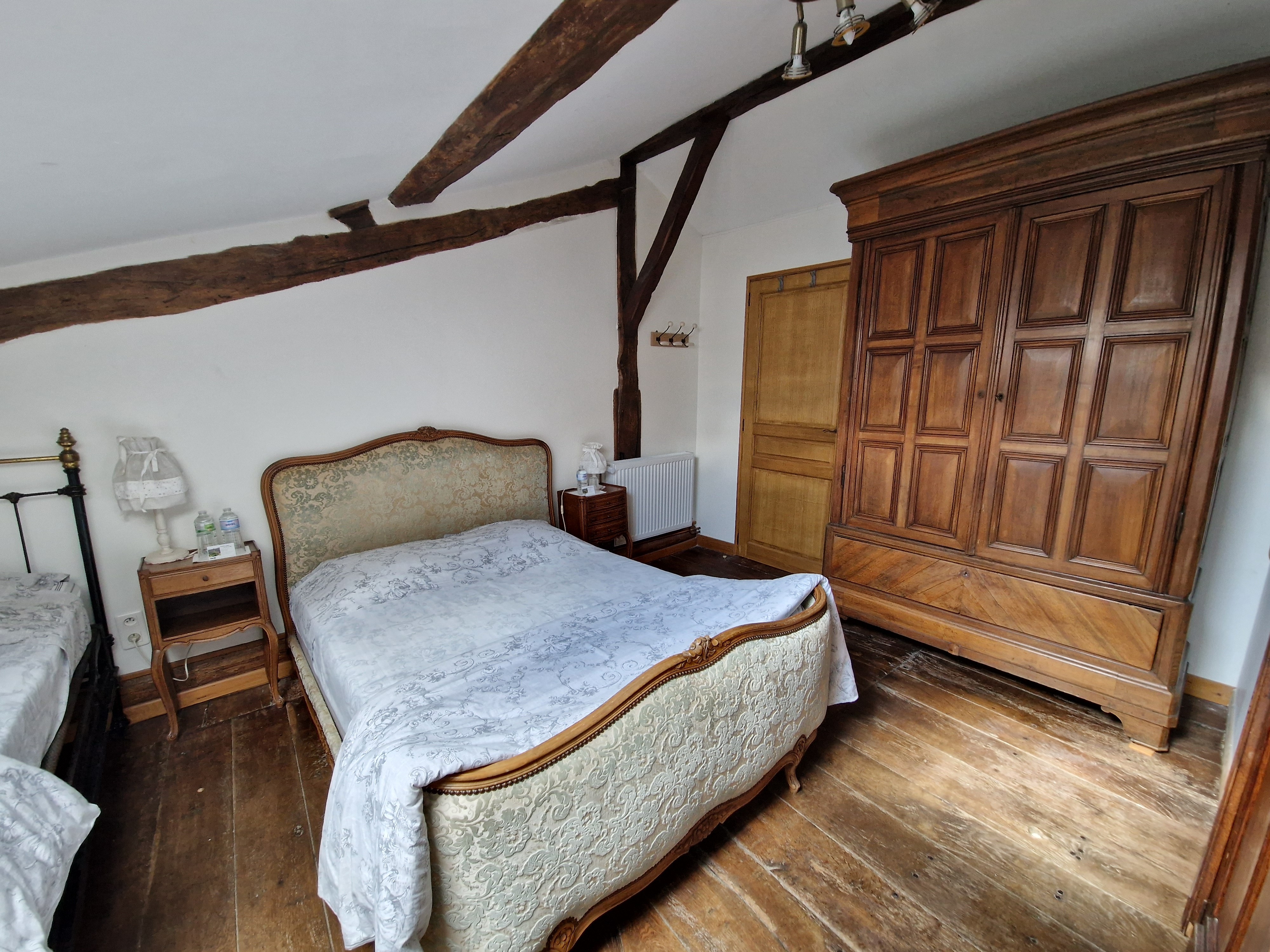 Lit double - Chambre Jean de Joinville, Chambres d'hôtes Le Val du Roy