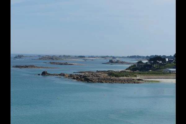 Baie de Trestel au loin
