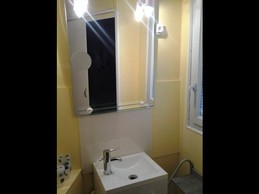 Salle d'eau - Appartement F1 1er étage