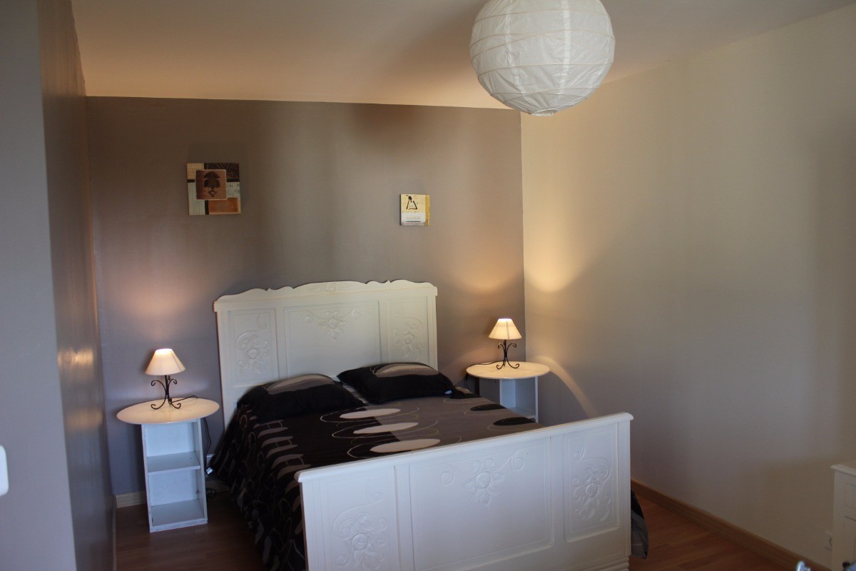 chambre 2 (lit 140) au 1er étage