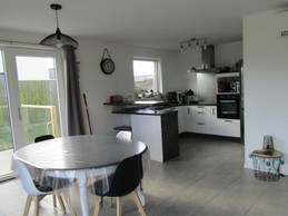 Pièces de vie - idéale pour 4 personnes