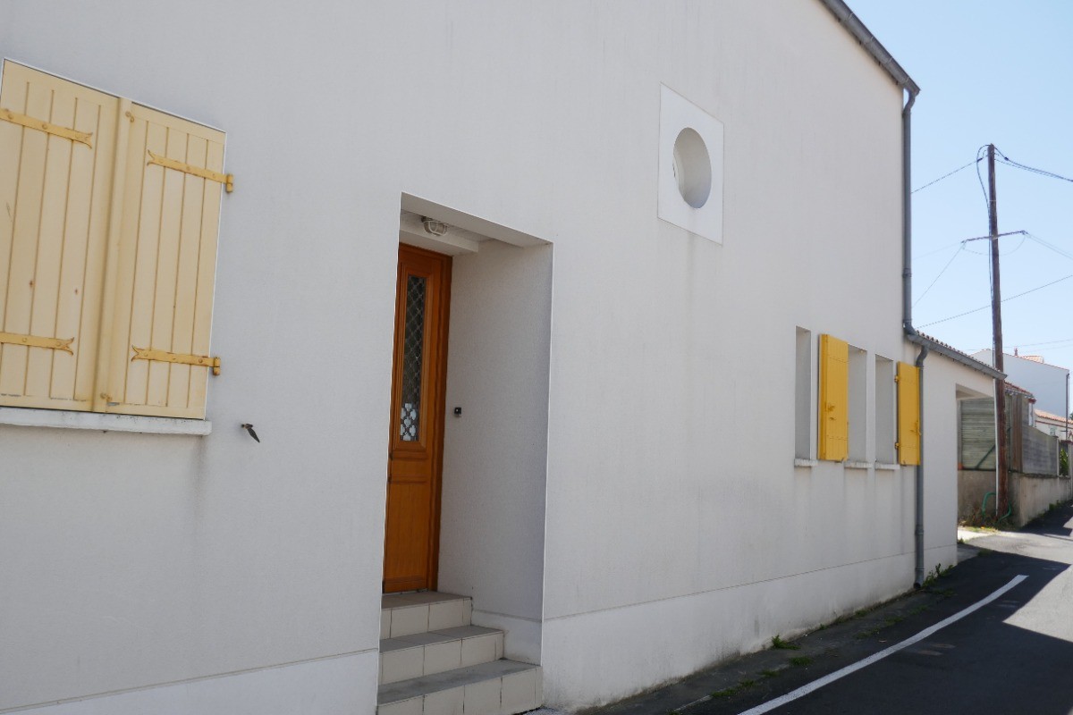 Façade côté rue