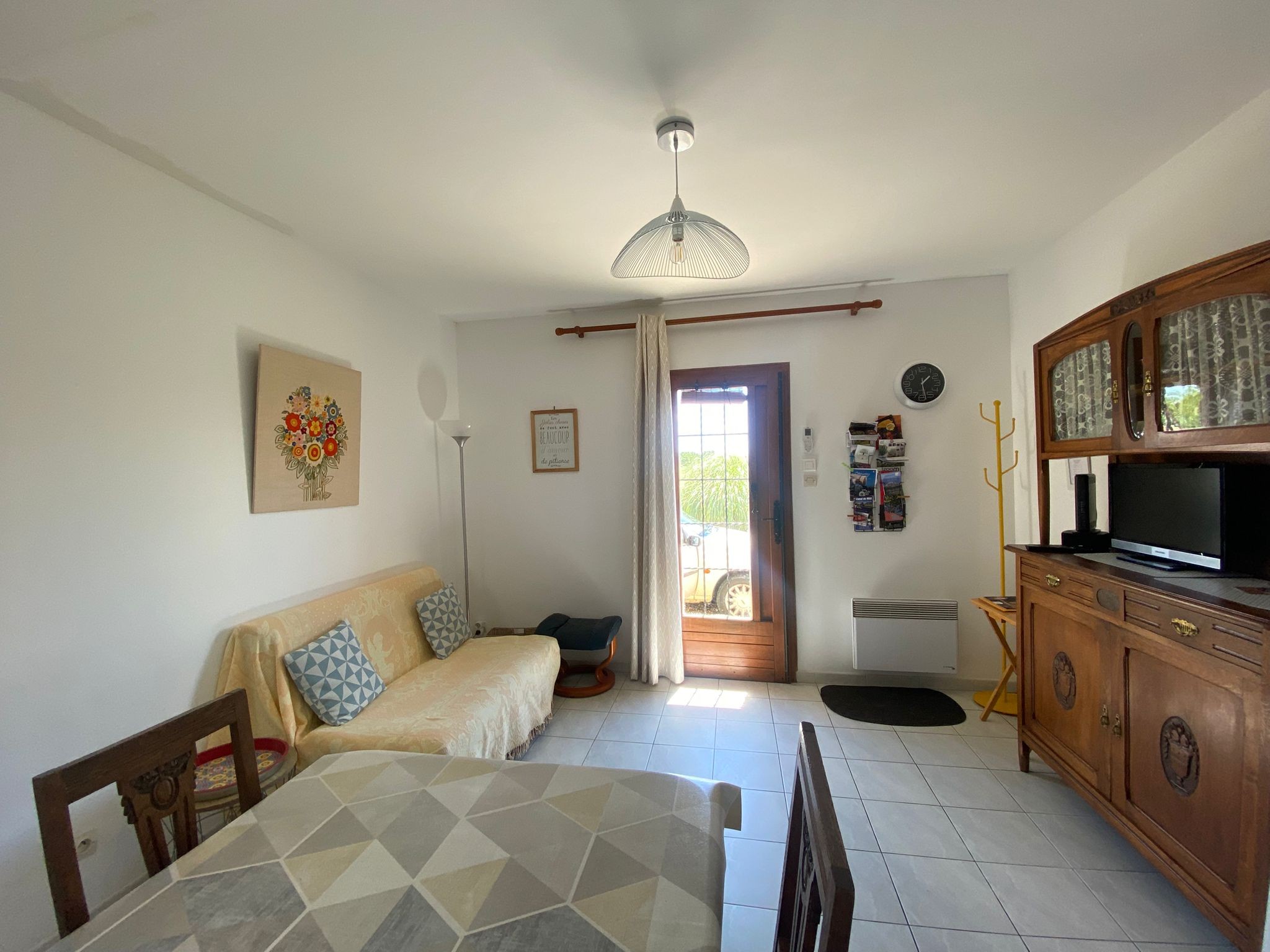 Gîte climatisé avec WiFi à Pailhès – Proche plages et randonnées