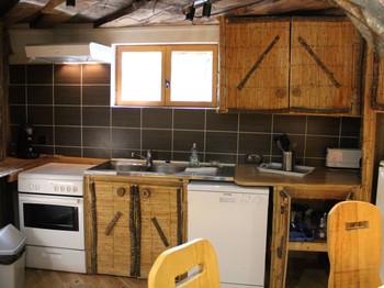 Maison des Farfadets pour 8 personnes, Défi Planet', à Dienné, Vienne