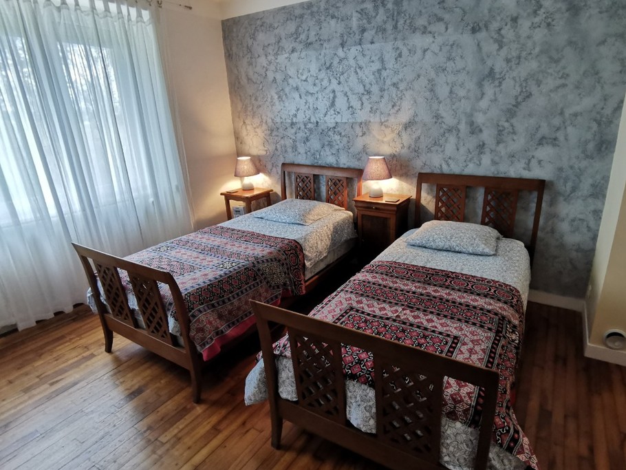 Deux lits de 90 dans la chambre familiale