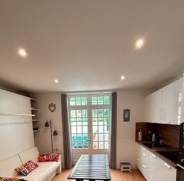 Cuisine et lit rabattable en 160