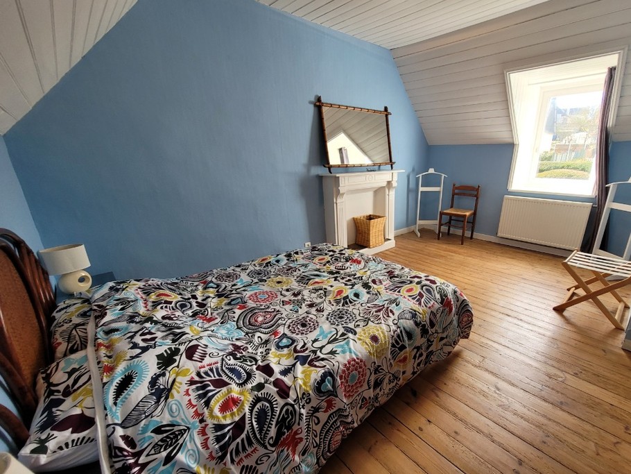 Location, 4/6 personnes à TREBEURDEN à 5 minutes PLAGE - 10 minutes PERROS-GUIREC - COTES D'ARMOR - BRETAGNE - chambre double suite