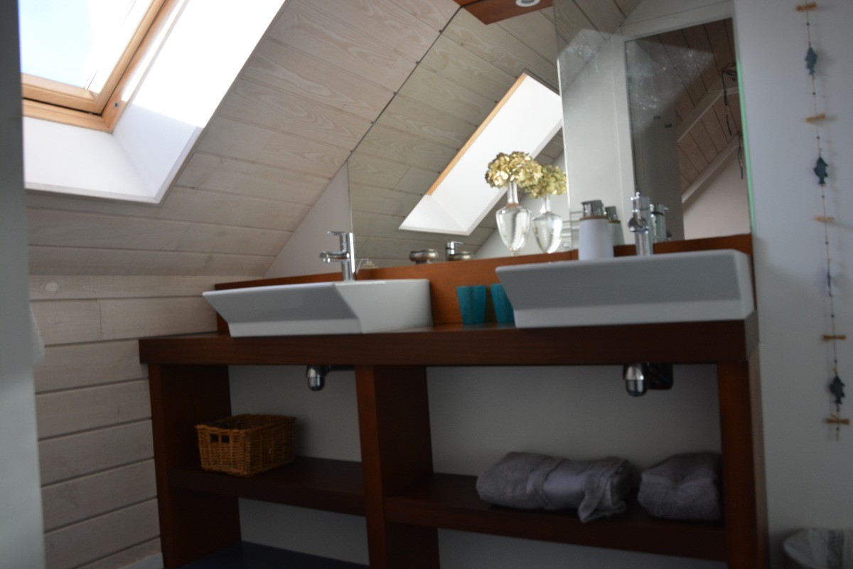 Salle de bain CAMPANULE