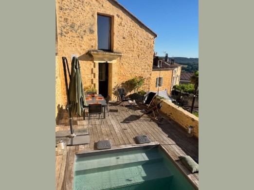 Terrasse + Piscine privée