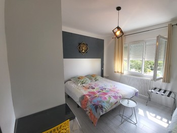 Chambre 2 avec lit double