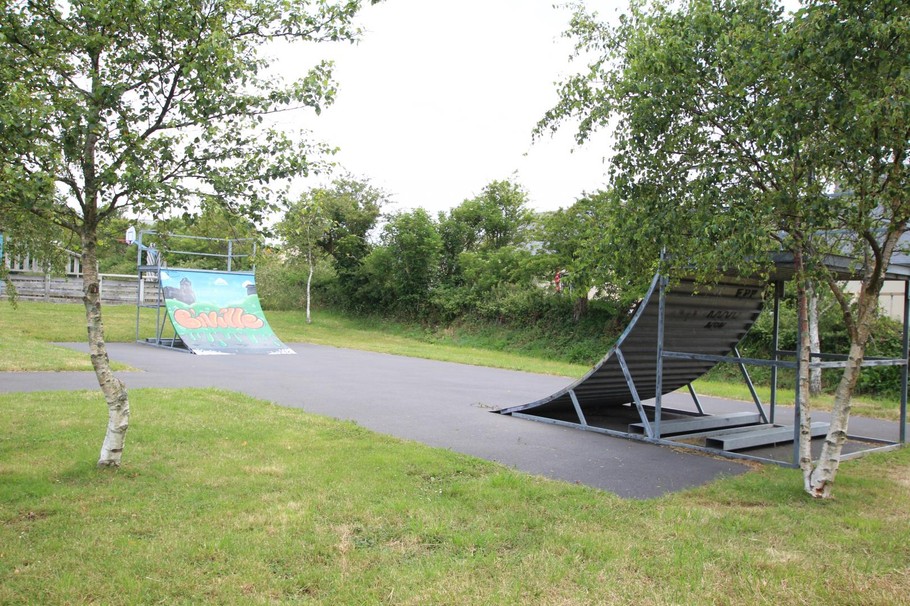 skate-park à proximité