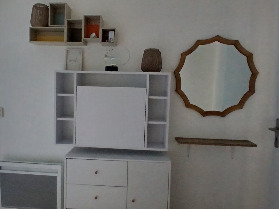 Le Studio M à Clermont-Ferrand : Le bureau dans la chambre