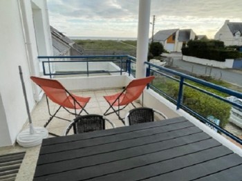Balcony with garden furniture