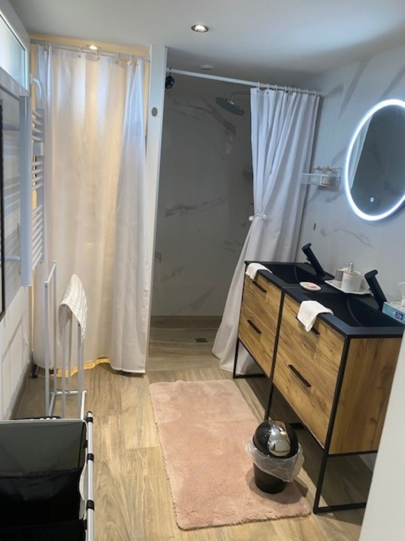 Salle d'eau double vasque