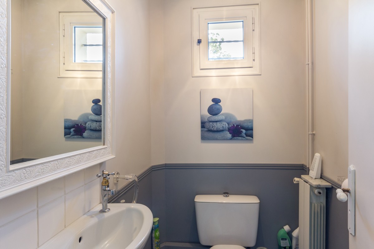 Toilets in the gite
