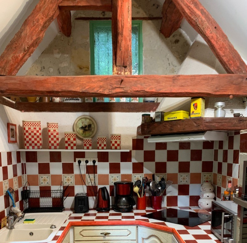 Cuisine indépendante et parfaitement fonctionnelle, très bien équipée pour la préparation de repas pour 8 personnes.