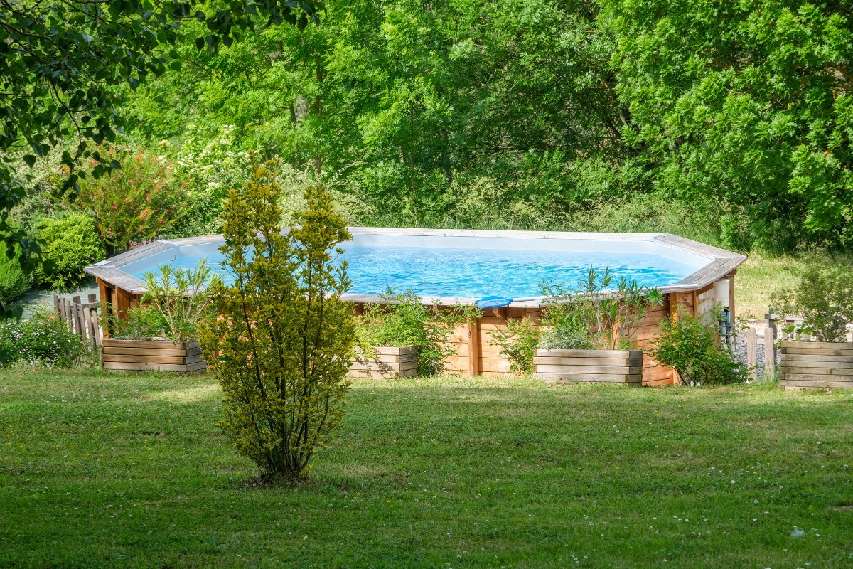 Piscine bois 6.70 X 4 X 1.30