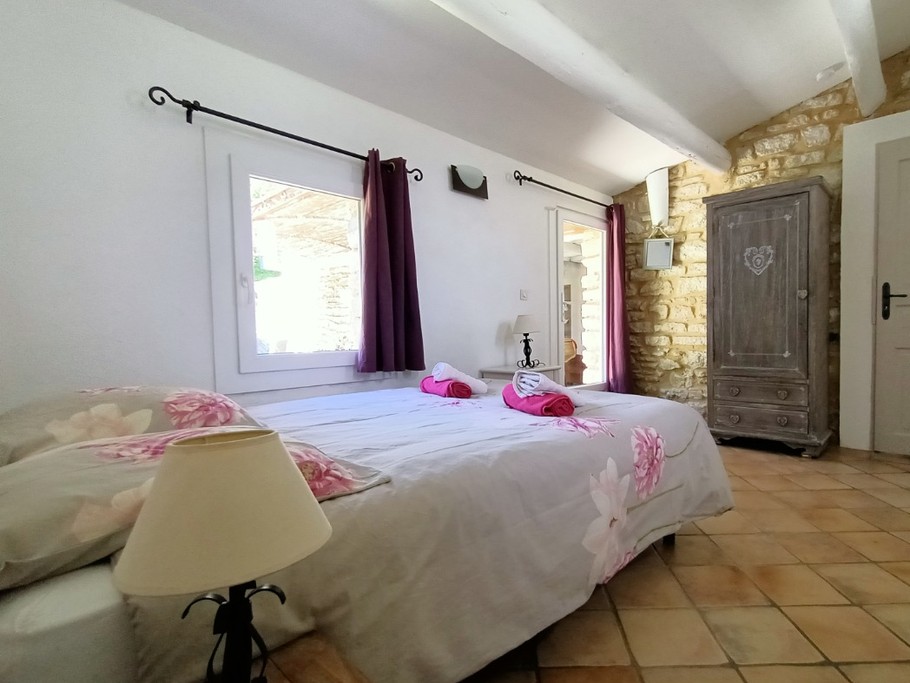 La chambre mauve du bastidon