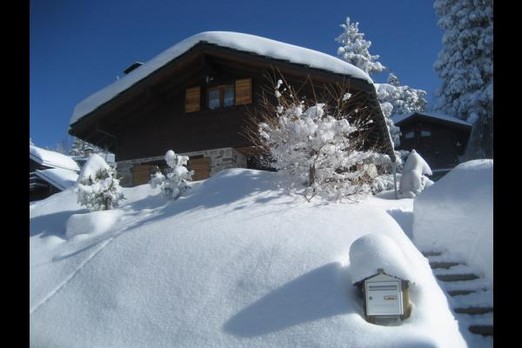 Location du chalet en hiver situé à Chamrousse en Isère