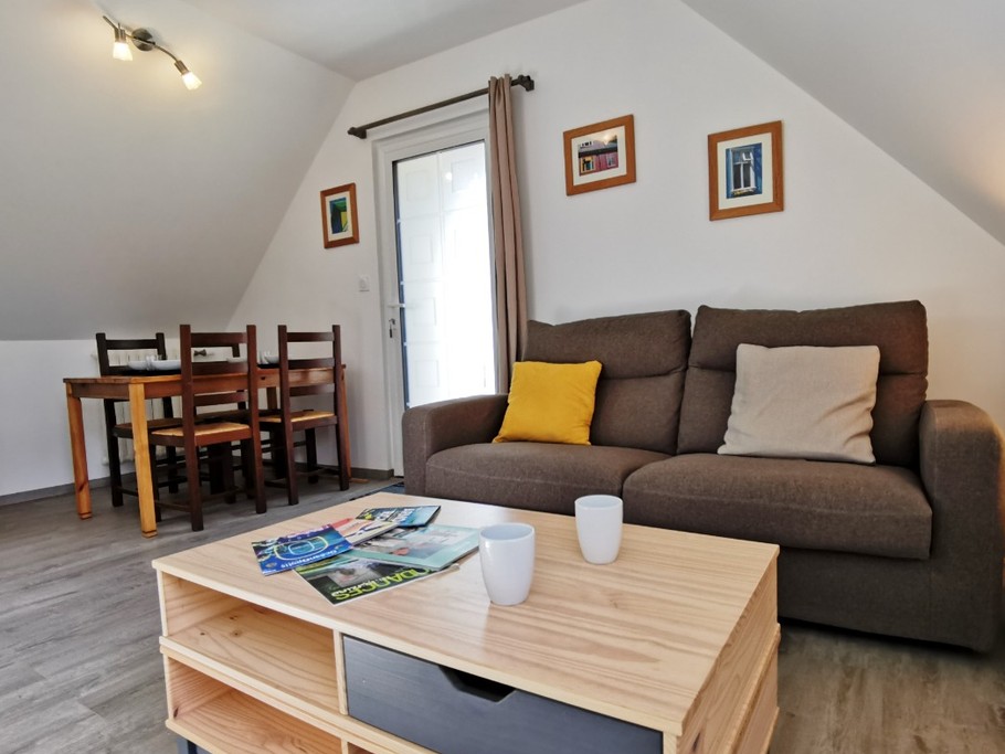 Salon avec canapé convertible pour 2 personnes