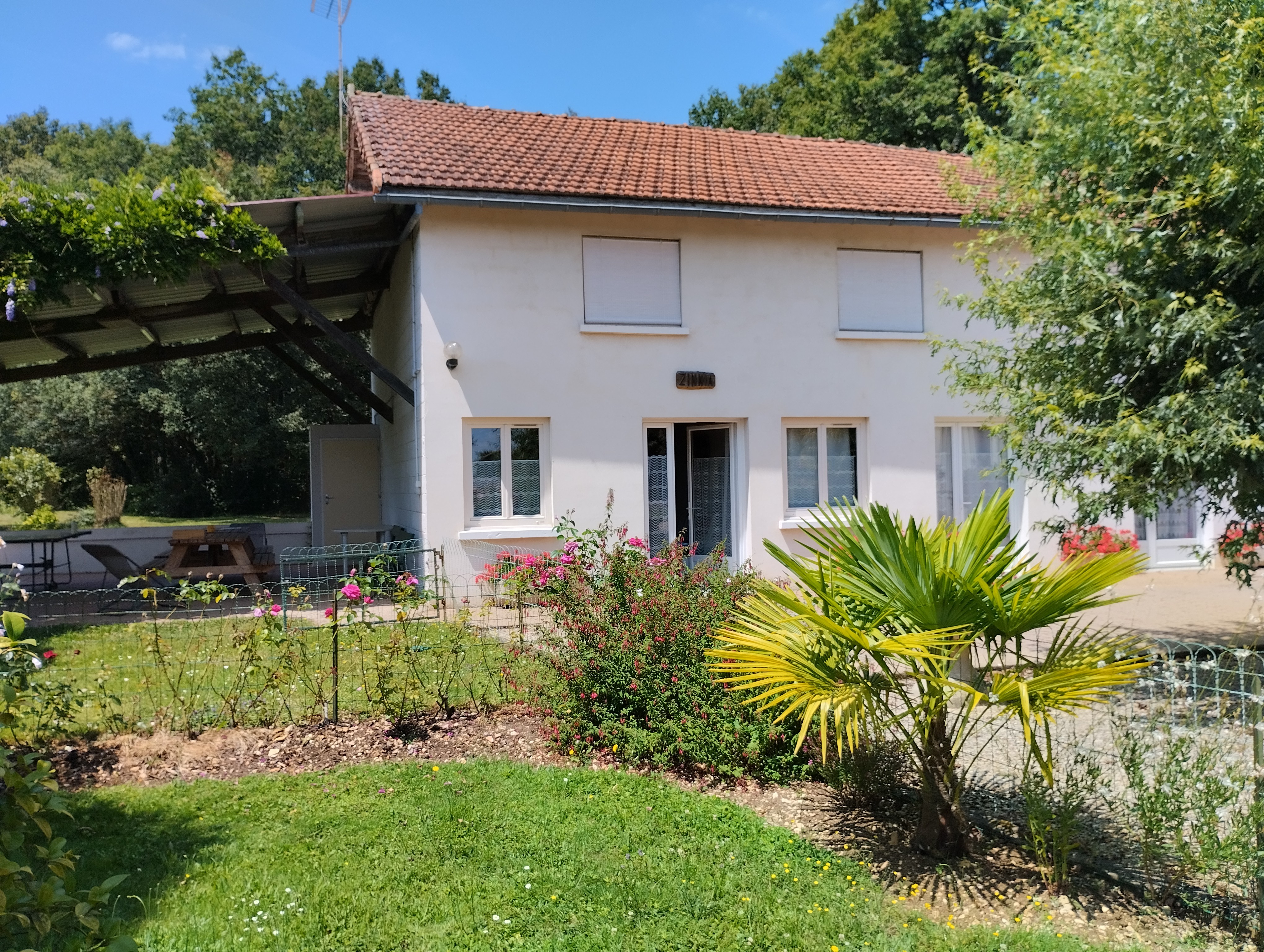 terrasse +gîtes