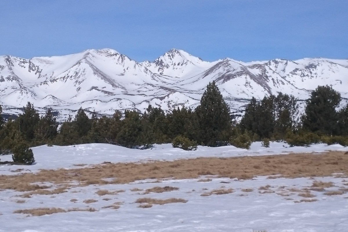Aux alentours : massif du Carlit