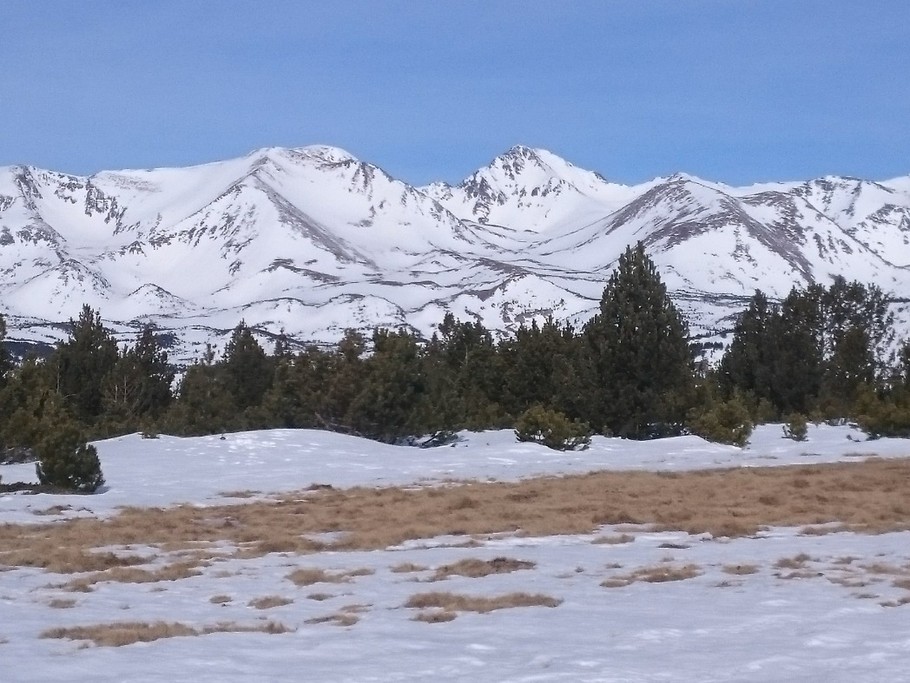 Aux alentours : massif du Carlit