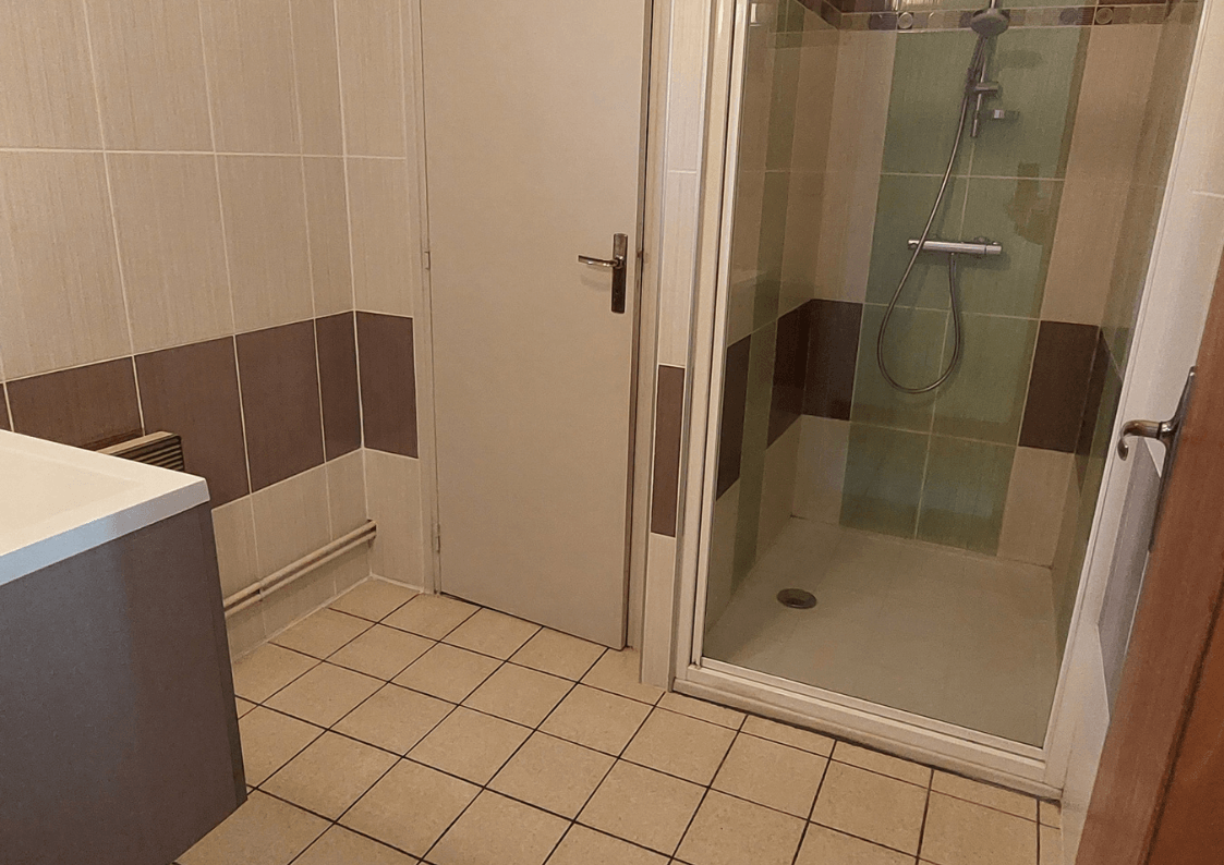 Chambre Iris salle de bain