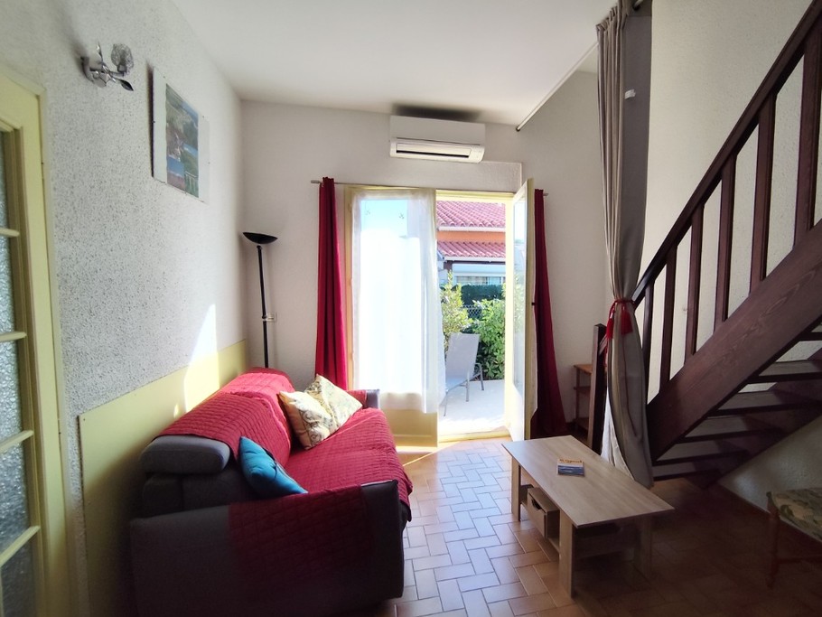 Espace salon canapé convertible