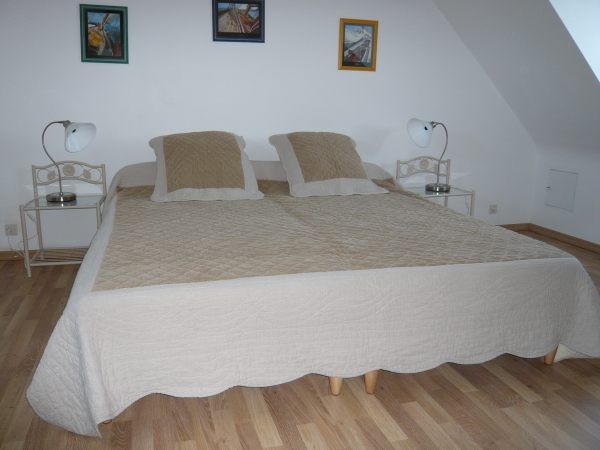 Location, Kerbors, Clévacances, Hegaret, chambre avec grand lit double