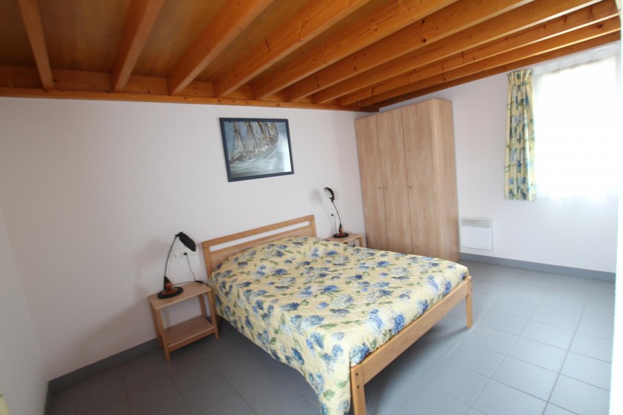 chambre rez-de-chaussée