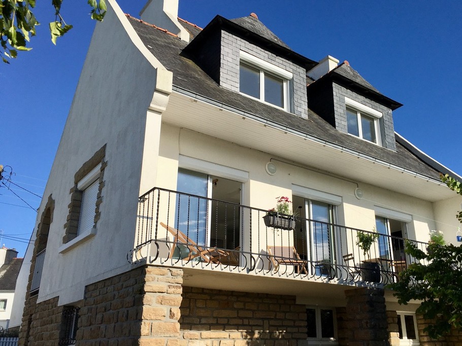 Maison avec vue mer et jardin clos avec terrasse