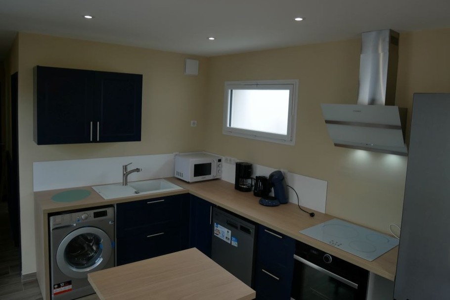 Maison 2 : Cuisine equipée