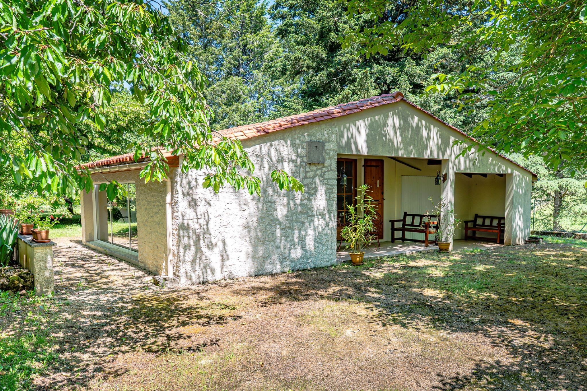 Chambre d'hôtes indépendante à Montbron en Charentes