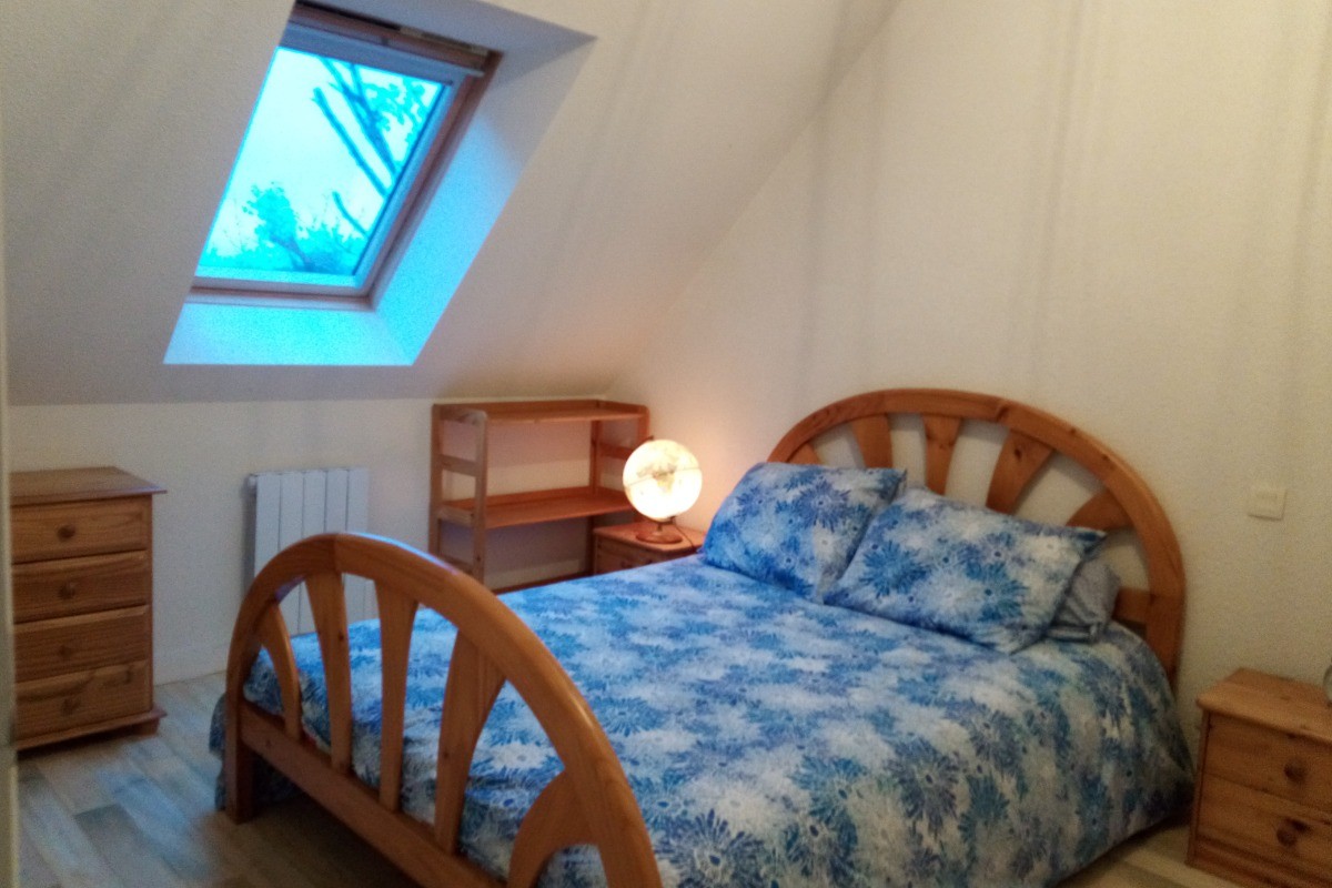 Chambre 1 côté jardin