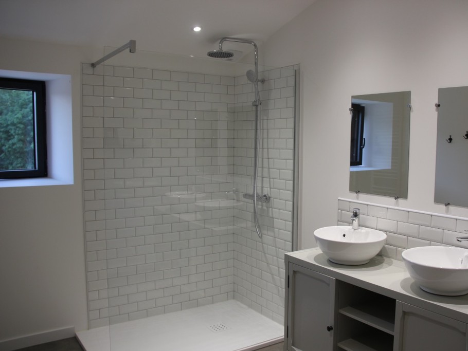 La salle d'eau de l'étage