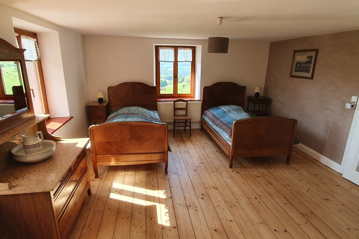 chambre à 2 lits