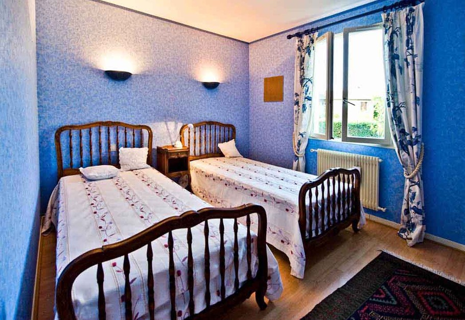 chambre avec 2 lits en 90   - Saint Juéry - Tarn