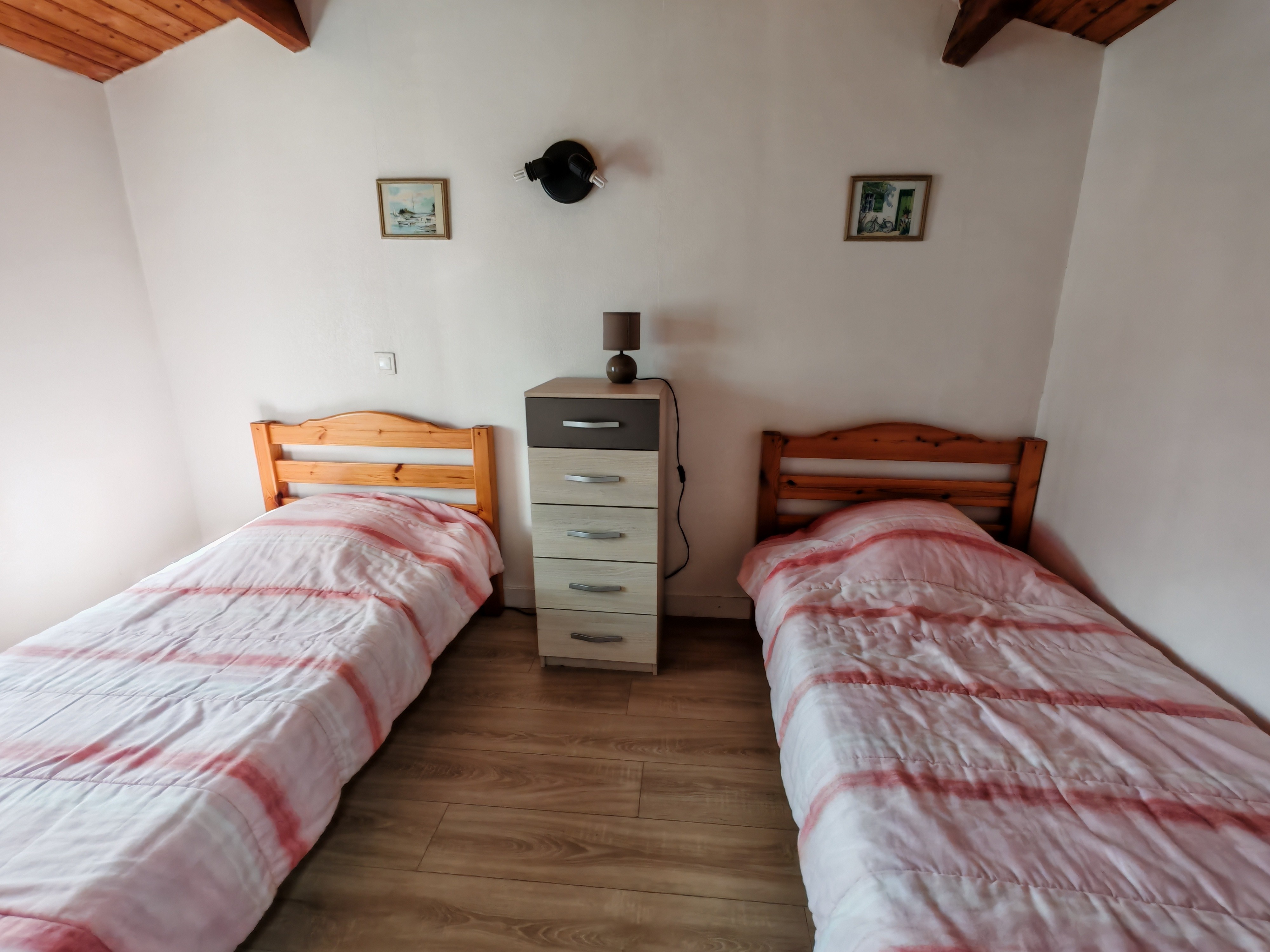 Chambre étage (2 lits 90)