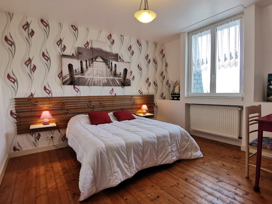 Chambre 2 avec lit 140