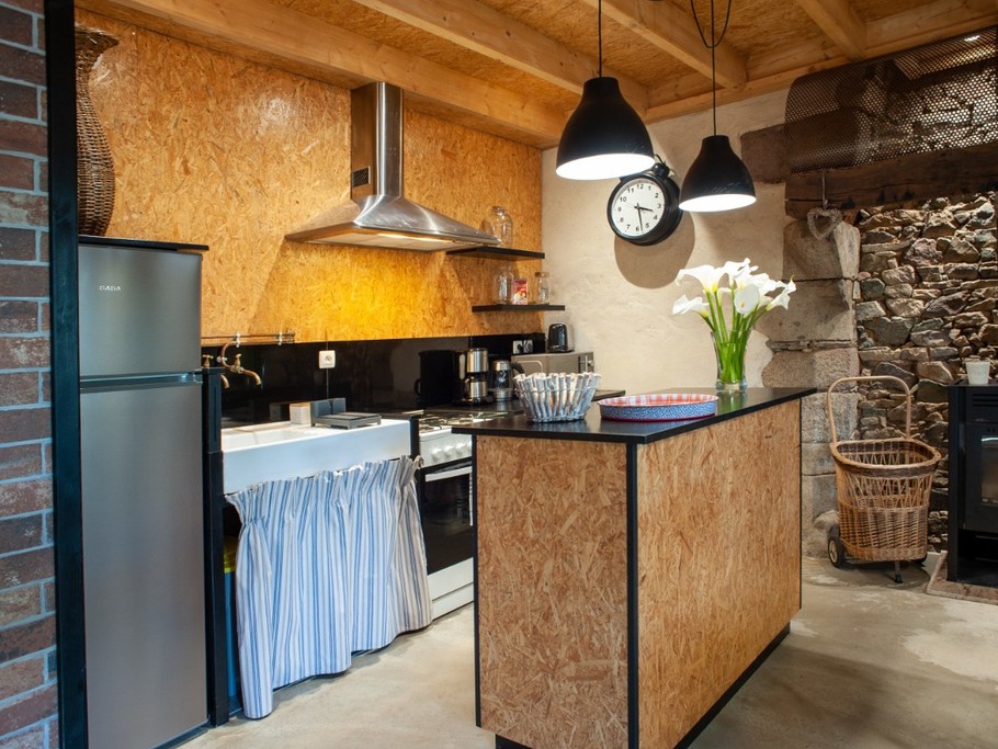 Charmante maison en pierre, 2 à 4 personnes, Clévacances, Coin cuisine