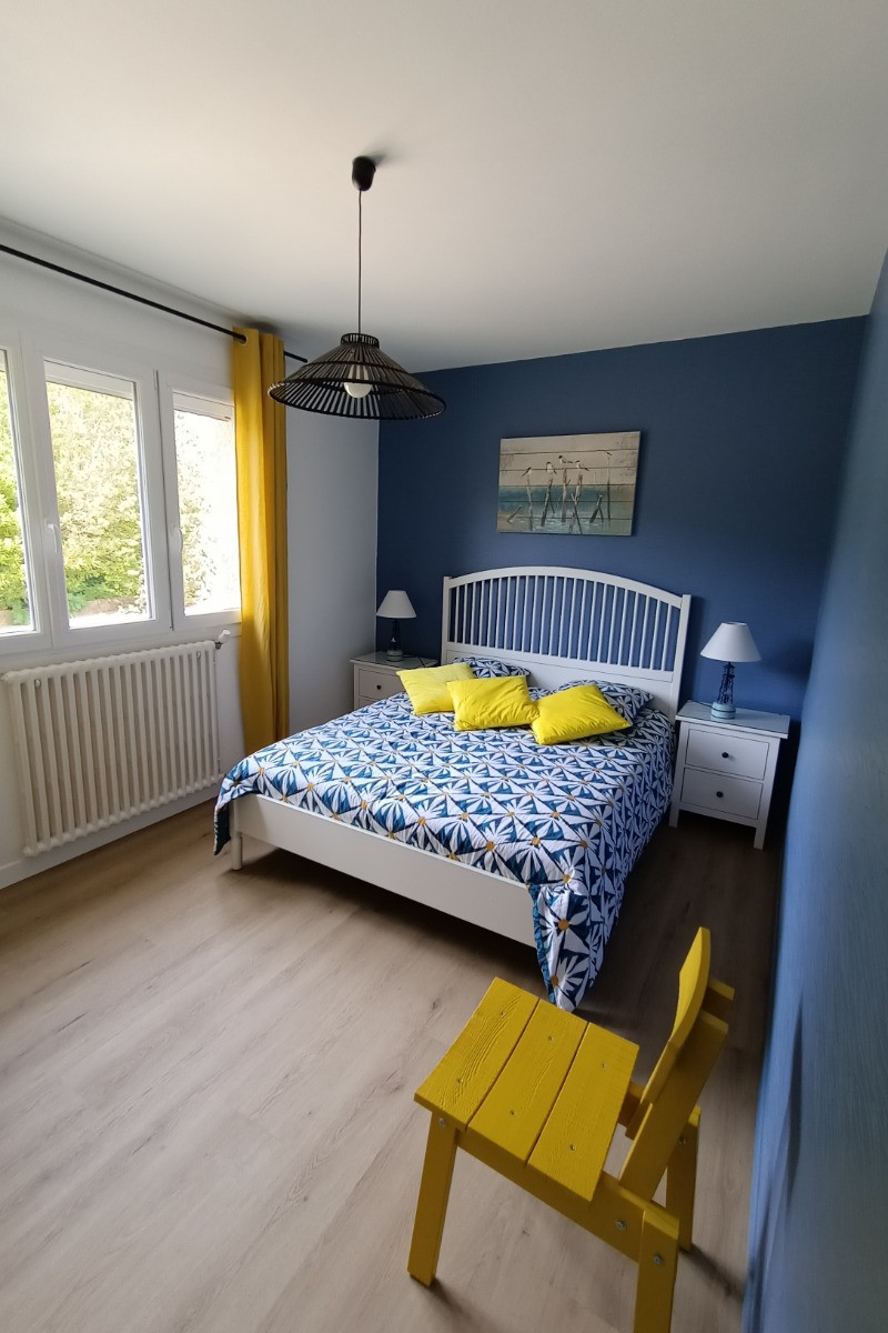 Chambre 1, RDC, lit de 160x200.